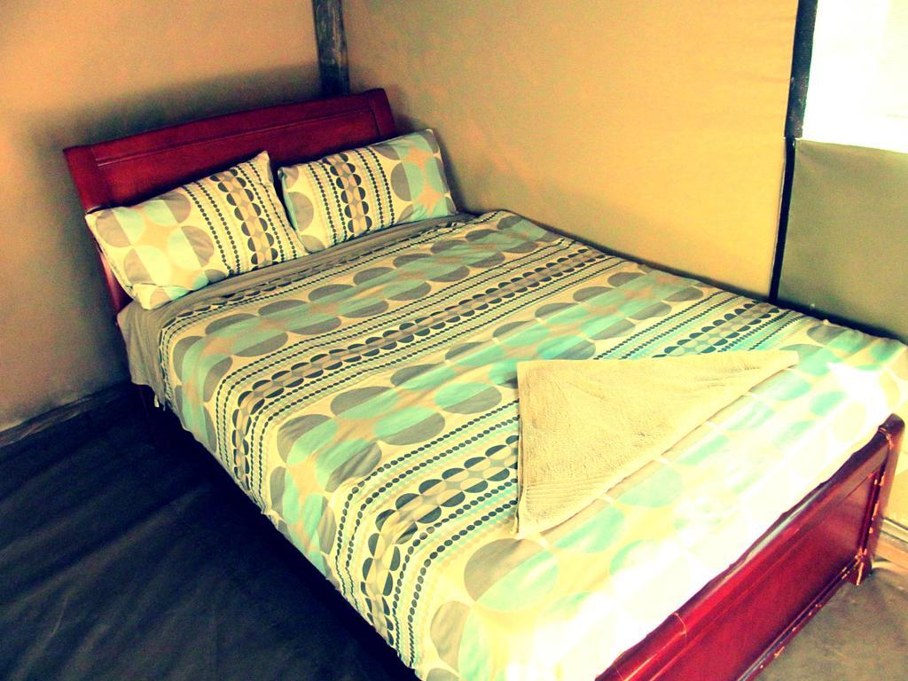 Motsebe Backpackers Hotel Maun Exterior foto