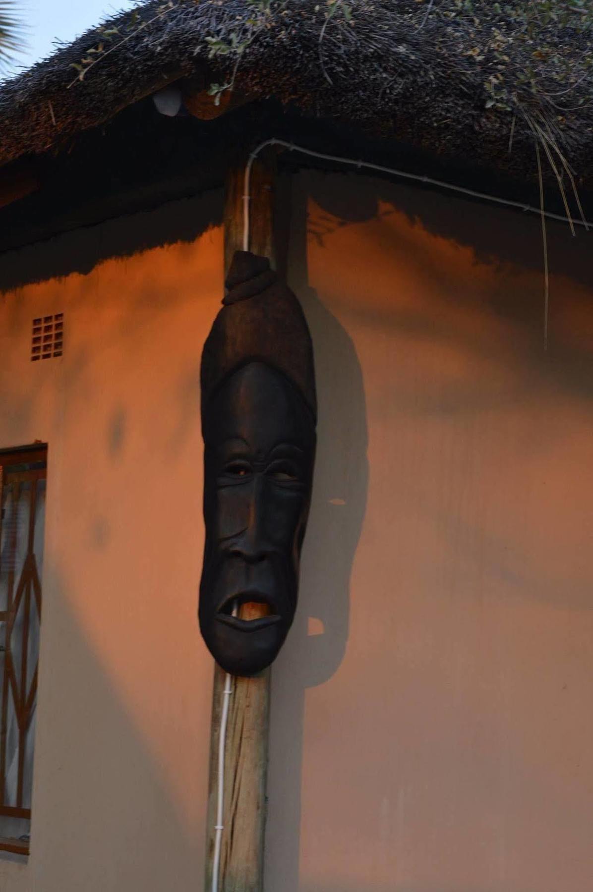 Motsebe Backpackers Hotel Maun Exterior foto
